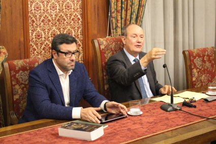 Profesor Enrique Barros inaugura Diplomado en Responsabilidad Civil Extracontractual