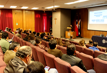 Directora nacional de Fondecyt visitó la PUCV en el marco de la Semana de Investigación e Innovación 2018