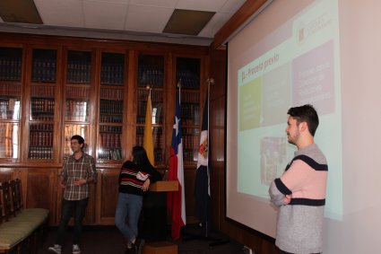 Facultad realiza charla sobre intercambio estudiantil e invita a los alumnos a continuar sus estudios en el extranjero