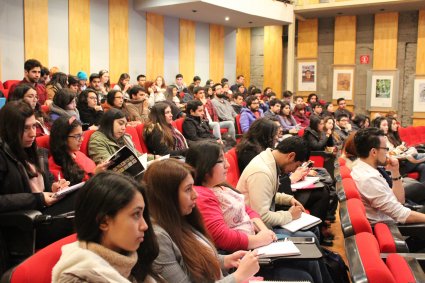 Consejería de Facultad realiza charla sobre el impacto de la inteligencia de negocios