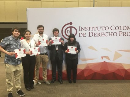 Estudiantes de Derecho PUCV obtienen destacada participación en Concurso Internacional de Derecho Procesal