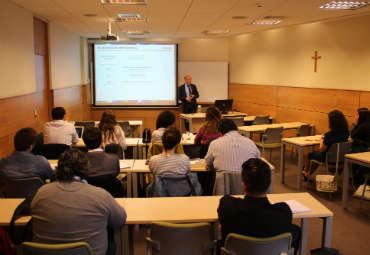 Académicos nacionales e internacionales imparten módulos del Diplomado en Derecho y Sostenibilidad Empresarial PUCV