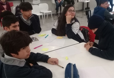 Estudiantes de la región de Valparaíso participaron en taller de Financiamiento colectivo