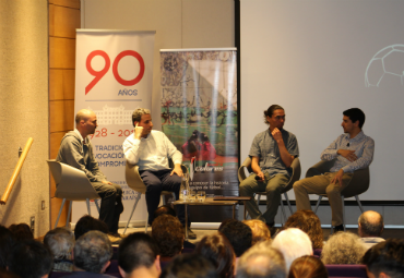 CEA PUCV exhibió documental sobre la historia del club y conflicto palestino