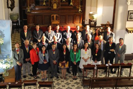 Escuela de Derecho hace entrega de medallas a su claustro académico