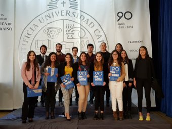 PUCV realiza ceremonia para despedir a alumnos que estudiarán en el extranjero durante el segundo semestre de 2018
