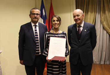 Profesora Ximena Urbina se incorpora como Miembro de Número a la Academia Chilena de la Historia