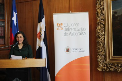 Profesora Berta Silva realiza lanzamiento de su libro “Evolución del Gobierno Corporativo en Chile. Desde la Ley de OPA’s”