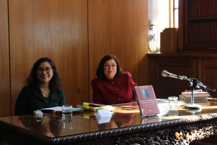 Profesora Berta Silva realiza lanzamiento de su libro “Evolución del Gobierno Corporativo en Chile. Desde la Ley de OPA’s”