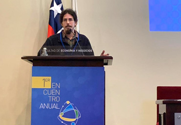 Iniciativa de la PUCV y de la Universidad de Talca reunió a investigadores en innovación de todo Chile