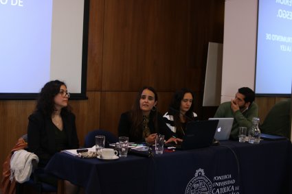 Derecho PUCV alberga seminario sobre categorías de Derecho Común
