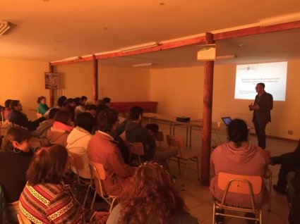 Departamento de suelos desarrolla seminario para vecinos de la comuna de Puchuncaví