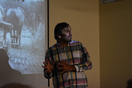 Escuela de Agronomía realiza exitoso seminario sobre control biológico dictado por el Dr. Eric Lucas