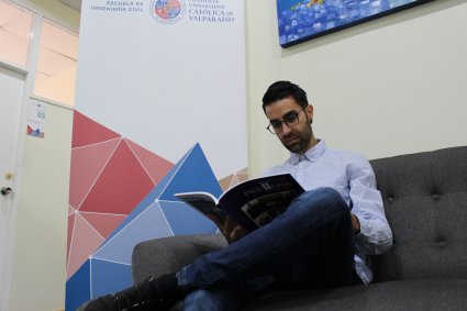 Estudiante de la Università degli Studi di Cagliari (Italia) realiza pasantía de investigación en la EIC