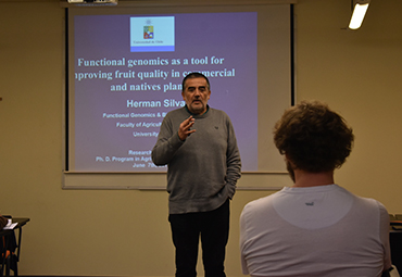 Dr. Herman Silva realizó seminario en el Doctorado en Ciencias Agroalimentarias