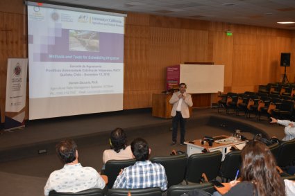 Con éxito se realiza el seminario "Desafíos de un Manejo Hídrico Sustentable en las Regiones de Valparaíso y California"