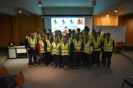 Comité Paritario de Higiene y Seguridad de la Escuela de Agronomía realiza charla sobre manejo defensivo de bicicletas