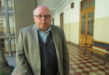 Académico de la Facultad Eclesiástica de Teología PUCV publicó investigación sobre la iglesia Evangélica Luterana en Valparaíso
