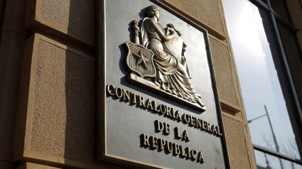 Abogados coinciden en que puede 'sorprender' por la materia, pero la Contraloría tiene esta potestad