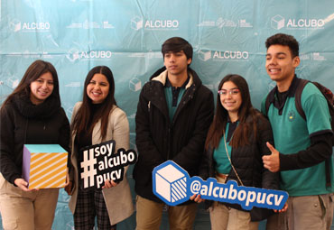 Estudiantes que participaron de AlCubo forman parte de los matriculados 2021 PUCV