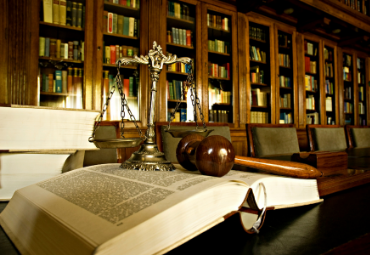 Doctorado en Derecho PUCV lleva a cabo exitosas jornadas de difusión de resultados de tesis doctorales