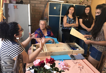 Académica de la Escuela de Trabajo Social PUCV fortalece la investigación y trabajo territorial en Proyecto Anillos