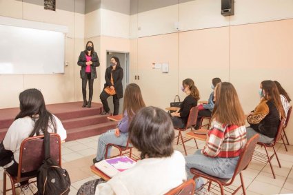 Propedéutico de Ingeniería vuelve a la presencialidad con asignatura en Facultad de Ingeniería