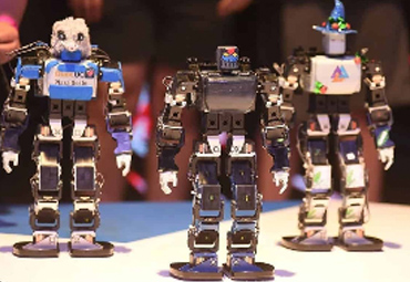 Estudiantes PUCV buscan financiamiento para participar en la Robo-One 2022 con sede en Japón