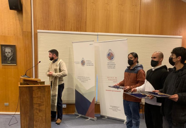 Instituto de Filosofía PUCV realizó Ceremonia de Investidura de los Profesionales en Formación