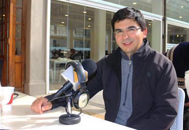 Académicos analizaron en Radio UCV uso de uniforme escolar y actividad física e inteligencia artificial en dispositivos de fusión nuclear