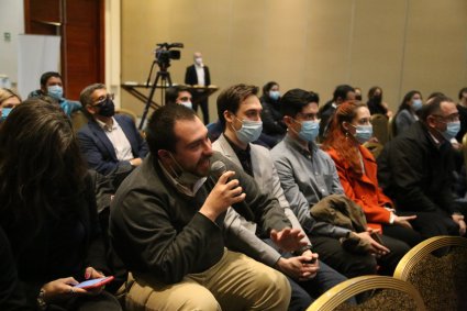 Con éxito se realizó el 1er conversatorio “Chile regional: pensando el país bajo una mirada regional”, del MBA PUCV con ITV Patagonia