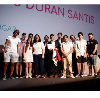 Alumno Mattias Durán obtiene primer lugar en Campeonato Mundial Universitario de Debate en Español en la Universidad Rey Juan Carlos, Madrid