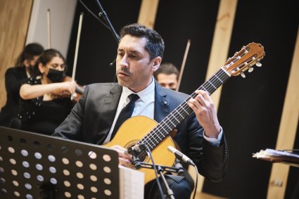 Emoción, energía y sorpresa: Orquesta Clásica PUCV y solistas ofrecieron vibrante concierto