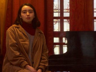 Alumna Carla Díaz musicalizará cortos chilenos en destacado festival de cine