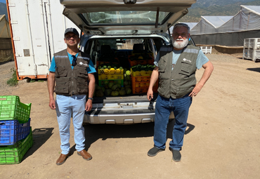 Escuela de Agronomía PUCV dona frutas a comedores solidarios de la Diócesis de Valparaíso