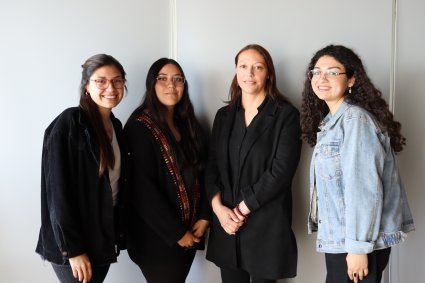 Con emprendedores apoyados por estudiantes de la Escuela de Arquitectura y Diseño PUCV finalizó segunda versión del Voluntariado AVEC