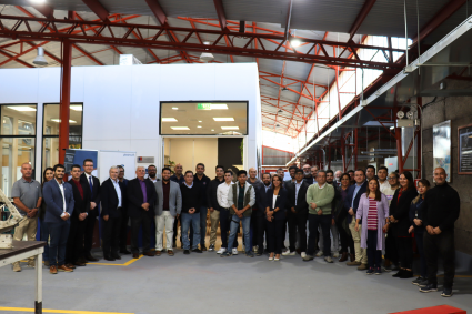 Escuela de Ingeniería Mecánica de la PUCV amplía instalaciones de aprendizaje con la inauguración de una Sala de Creatividad