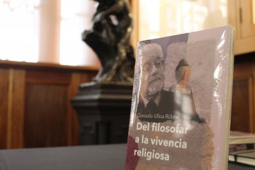 Lanzamiento del libro "Del filosofar a la experiencia religiosa"