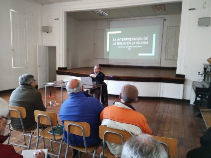 Profesor Guillermo Calderón N. dicta charla a los Diáconos permanentes de la diócesis de Valparaíso