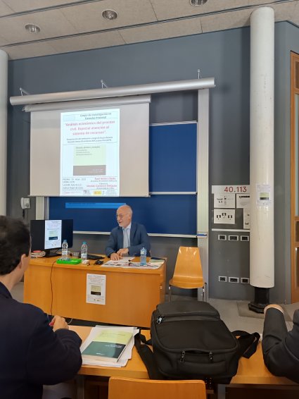Profesor Raúl Núñez expone y presenta libro en la Universidad Pompeu Fabra de Barcelona, España