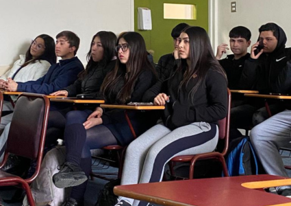 Alumnos de 4° Medio del Liceo Manuel de Salas de Casablanca visitaron la Facultad de Teología PUCV