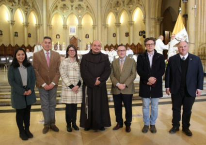 Autoridades de la Facultad Eclesiástica de Valparaíso participaron en la celebración del Te Deum en Iglesia Catedral de Valparaíso