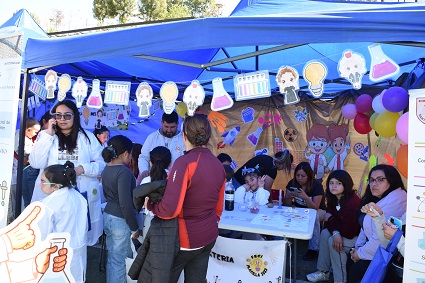 Festival de la Ciencia de Placilla reúne más de 500 personas