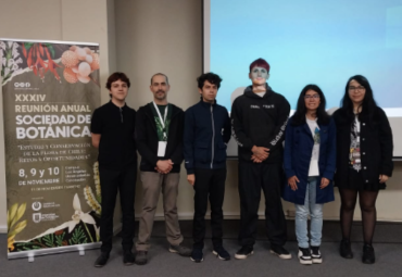 Profesor y estudiantes del Instituto de Biología PUCV participan en XXXIV Reunión Anual Sociedad de Botánica de Chile