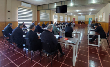 Prof. Juan Pablo Faúndez Allier es invitado por Conferencia Episcopal de Chile a presentar el Programa de Licenciatura en Derecho Canónico en Chile