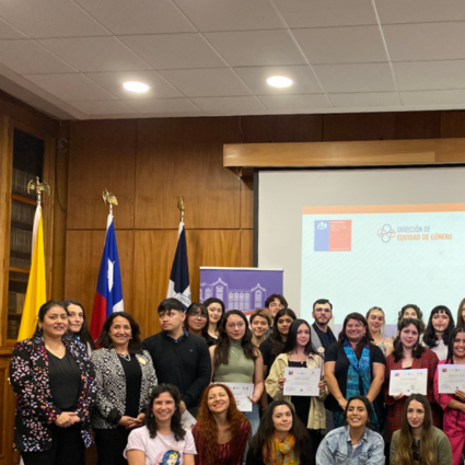 Secretaria Ejecutiva de la Comisión CAHVDA participa de la ceremonia de certificación de monitoría juvenil del programa de prevención de violencia contra las mujeres