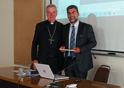 Prof. Juan Pablo Faúndez Allier es invitado por Obispo Castrense a dictar conferencia sobre Bioética a los sacerdotes de la Pastoral Castrense de Chile