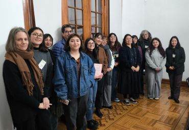 Grupo de estudios interdisciplinario se reunió para reflexionar sobre la escritura de mujeres en la Colonia