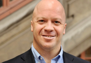 Profesor Renato Jijena publica dos nuevos libros sobre protección de datos personales y ciberseguridad