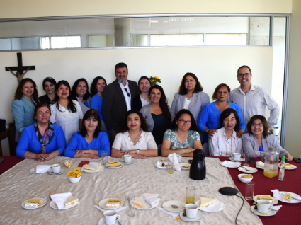 Día de la Secretaria: Decanato celebra a las funcionarias